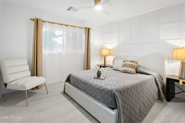 8632 E THORNWOOD Drive, Scottsdale, AZ 85251