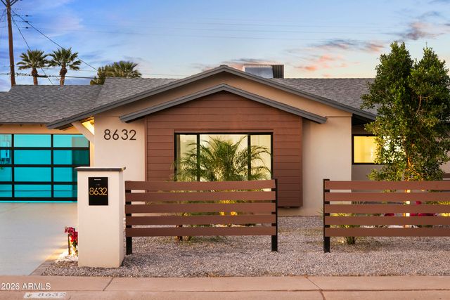 8632 E THORNWOOD Drive, Scottsdale, AZ 85251