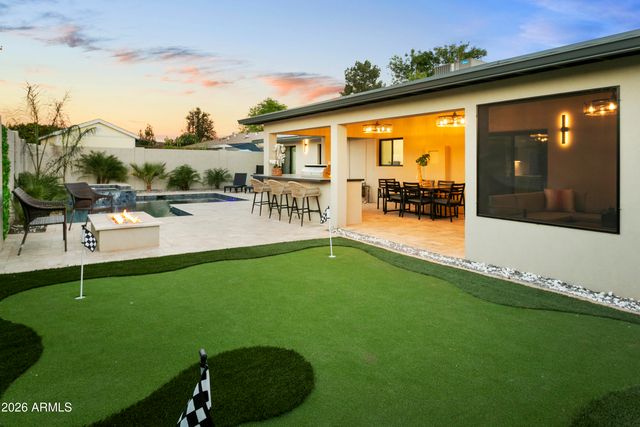 8632 E THORNWOOD Drive, Scottsdale, AZ 85251