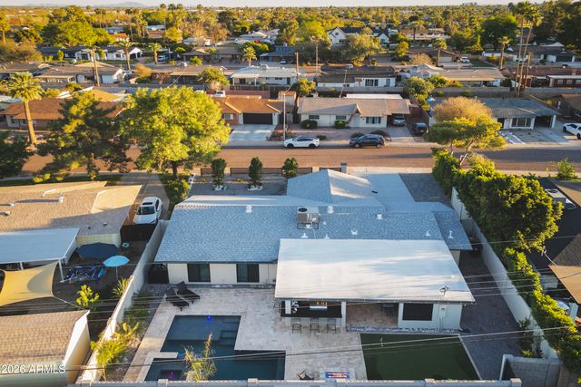 8632 E THORNWOOD Drive, Scottsdale, AZ 85251