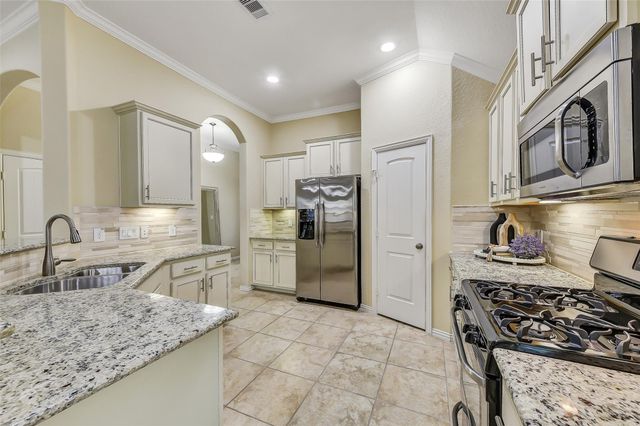 1512 Tyler Point Lane, Pearland, TX 77089