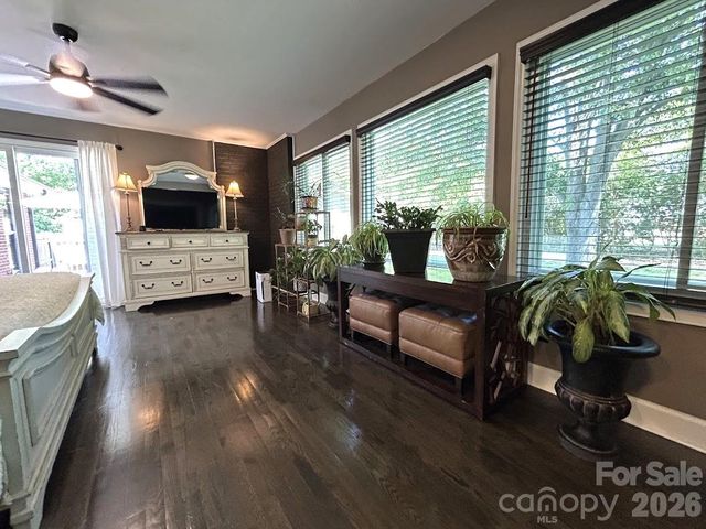 7113 Sterncrest Place, Charlotte, NC 28210