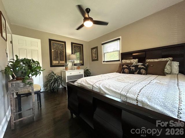 7113 Sterncrest Place, Charlotte, NC 28210