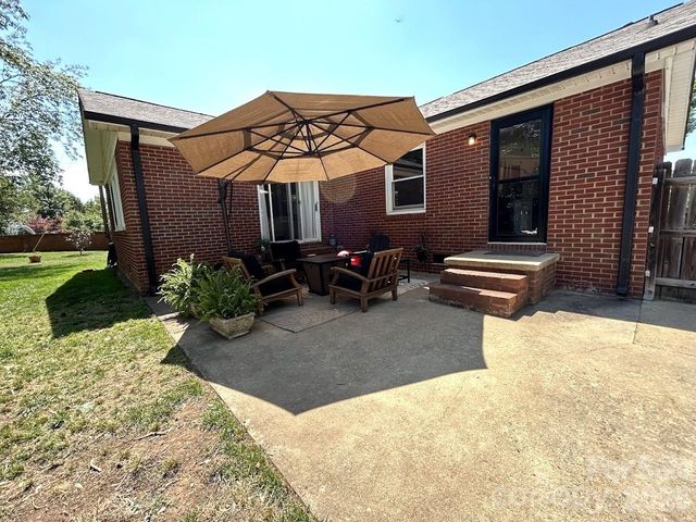 7113 Sterncrest Place, Charlotte, NC 28210