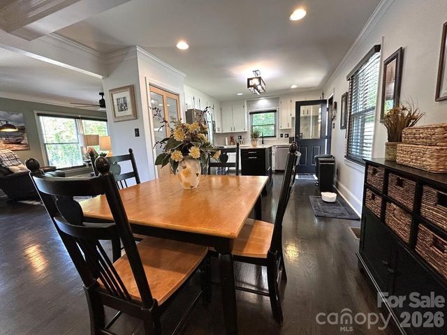 7113 Sterncrest Place, Charlotte, NC 28210