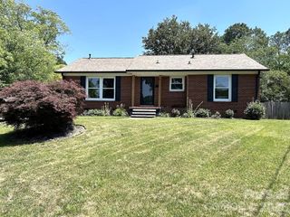 7113 Sterncrest Place, Charlotte, NC 28210