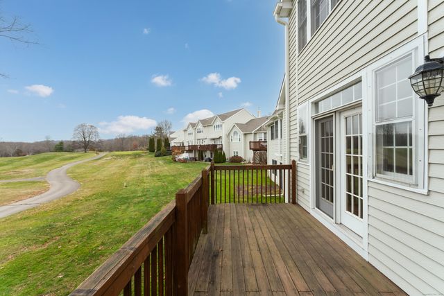 14 Saint Andrews Circle 6, Wallingford, CT 06492