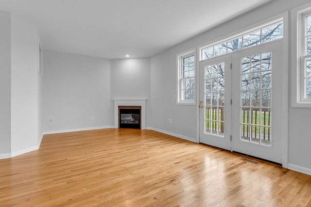 14 Saint Andrews Circle 6, Wallingford, CT 06492