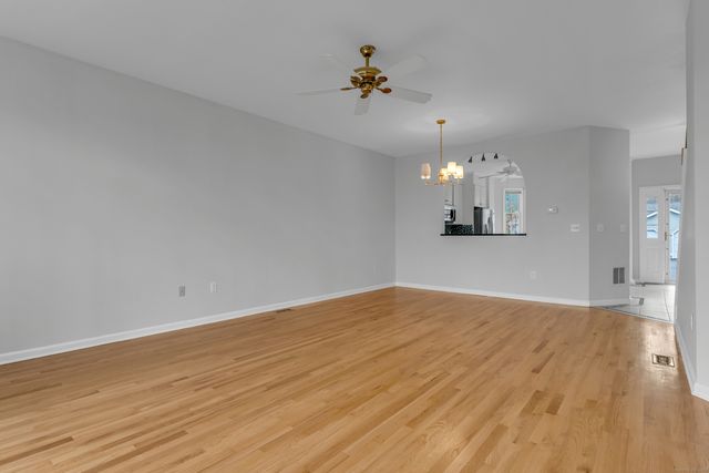 14 Saint Andrews Circle 6, Wallingford, CT 06492