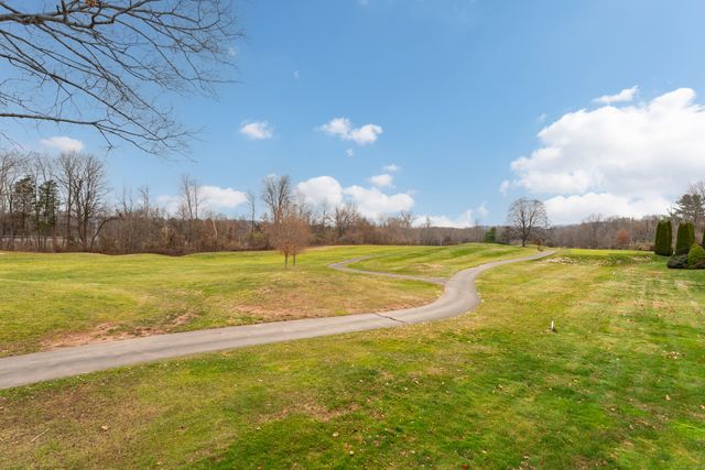 14 Saint Andrews Circle 6, Wallingford, CT 06492