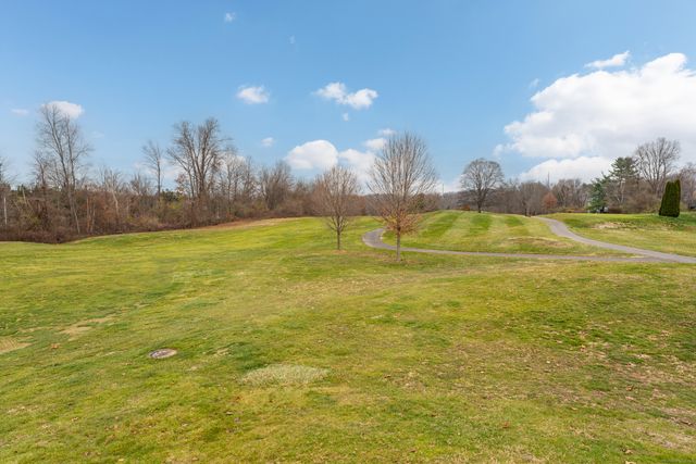 14 Saint Andrews Circle 6, Wallingford, CT 06492