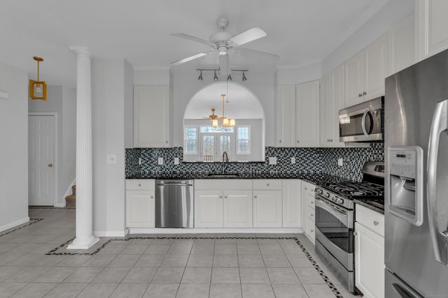 14 Saint Andrews Circle 6, Wallingford, CT 06492