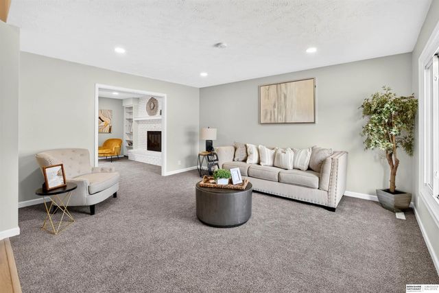 15010 Eureux Circle, Bellevue, NE 68123