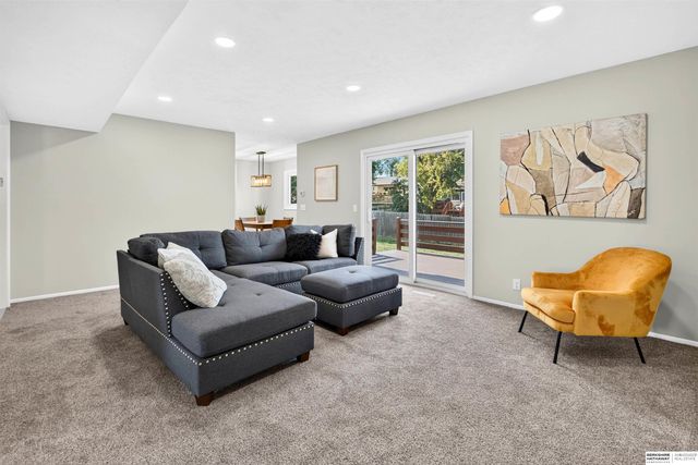 15010 Eureux Circle, Bellevue, NE 68123
