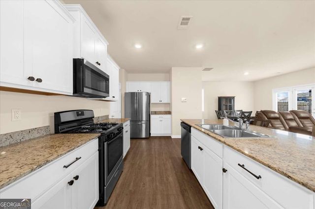 5206 Wild Berry Court, Oakwood, GA 30566