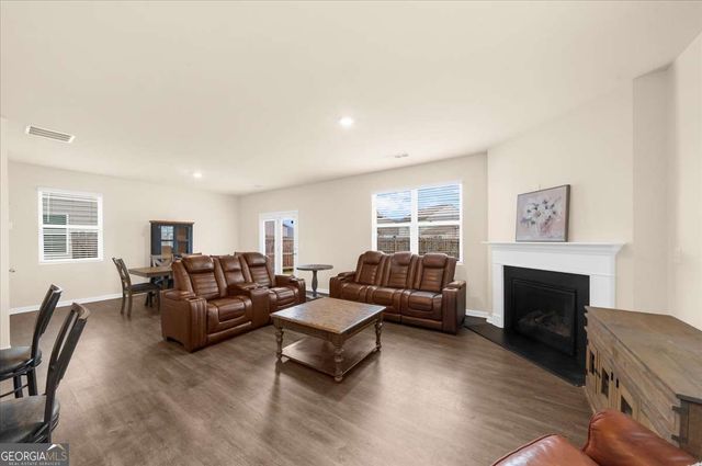 5206 Wild Berry Court, Oakwood, GA 30566