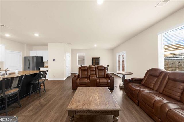 5206 Wild Berry Court, Oakwood, GA 30566