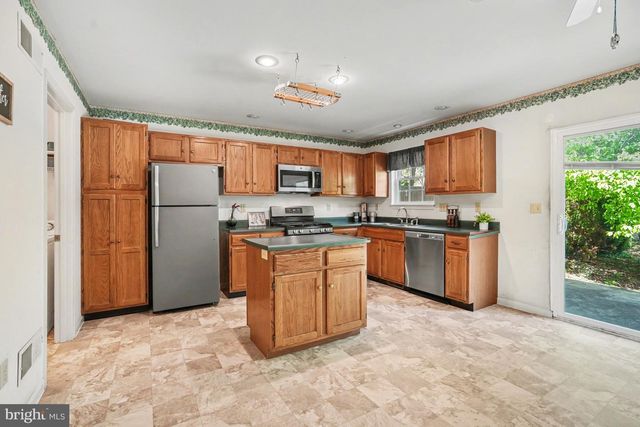 239 G ST, Carlisle, PA 17013
