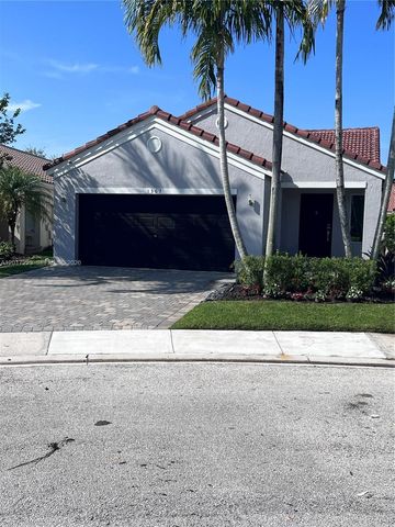 1367 Plumosa Way, Weston, FL 33327
