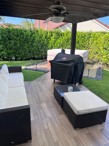 1367 Plumosa Way, Weston, FL 33327