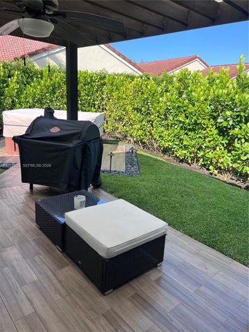 1367 Plumosa Way, Weston, FL 33327