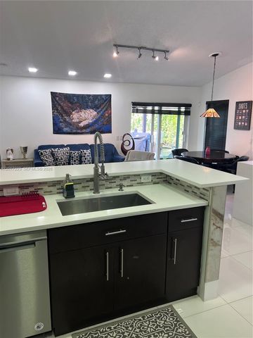 1367 Plumosa Way, Weston, FL 33327