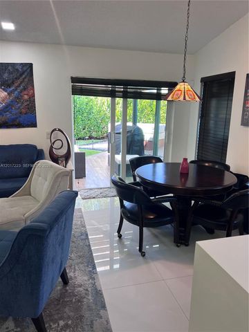 1367 Plumosa Way, Weston, FL 33327
