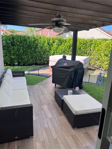 1367 Plumosa Way, Weston, FL 33327