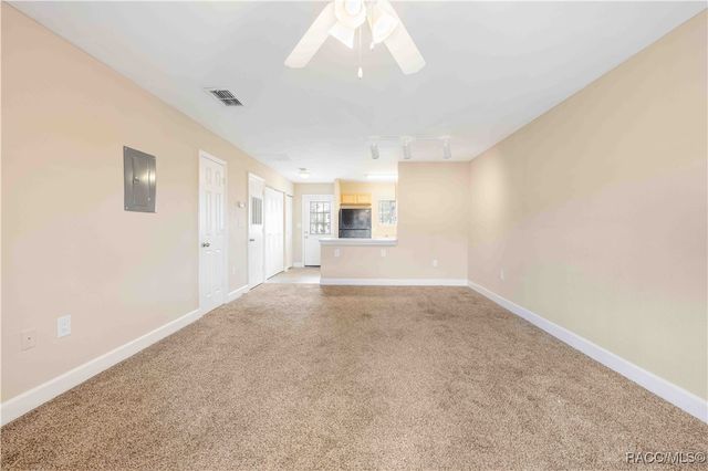 14605 Naimisha Loop, Spring Hill, FL 34609