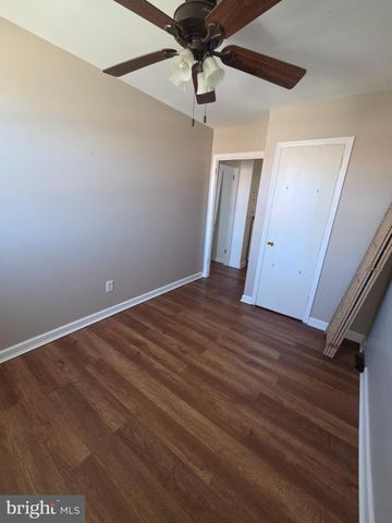 3732 S HEREFORD LN, Philadelphia, PA 19114
