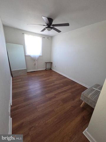 3732 S HEREFORD LN, Philadelphia, PA 19114