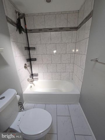 3732 S HEREFORD LN, Philadelphia, PA 19114