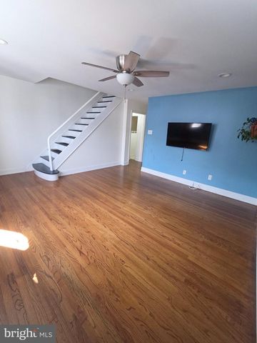 3732 S HEREFORD LN, Philadelphia, PA 19114