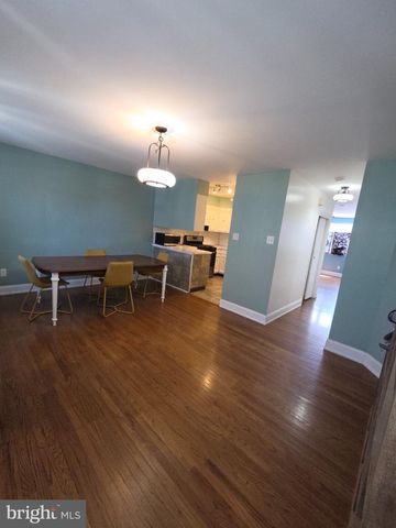 3732 S HEREFORD LN, Philadelphia, PA 19114