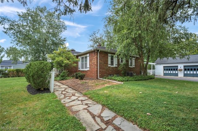 755 W Glendale Street, Bedford, OH 44146