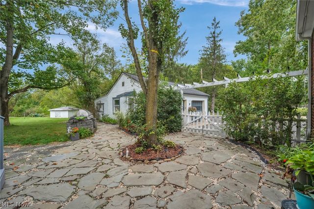 755 W Glendale Street, Bedford, OH 44146