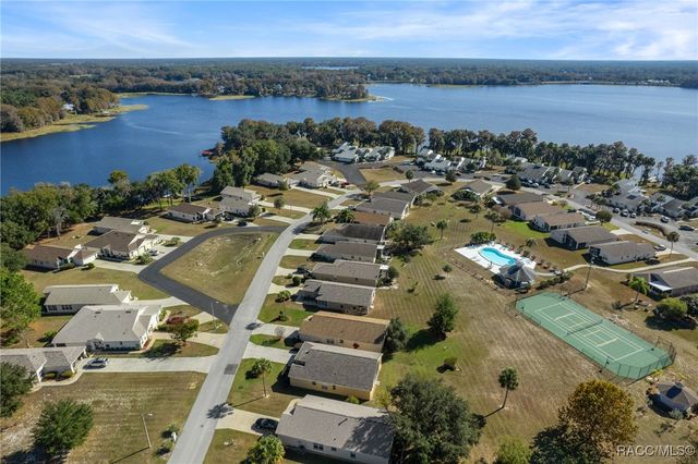 979 Pritchard Island Road, Inverness, FL 34450