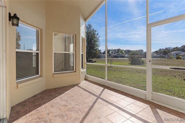 979 Pritchard Island Road, Inverness, FL 34450