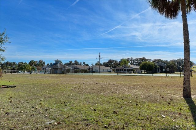 979 Pritchard Island Road, Inverness, FL 34450