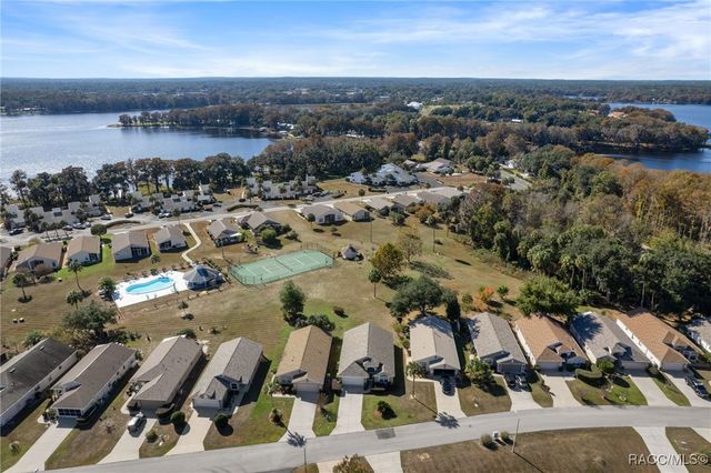 979 Pritchard Island Road, Inverness, FL 34450