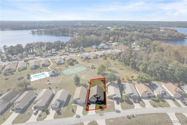 979 Pritchard Island Road, Inverness, FL 34450