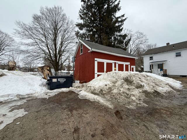 330-342 Church Street, Putnam, CT 06260