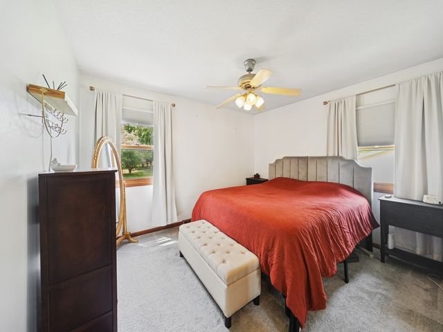 5180 NW 64th Place, Johnston, IA 50131