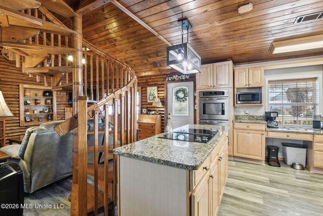 10000 New York Street, Bay Saint Louis, MS 39520