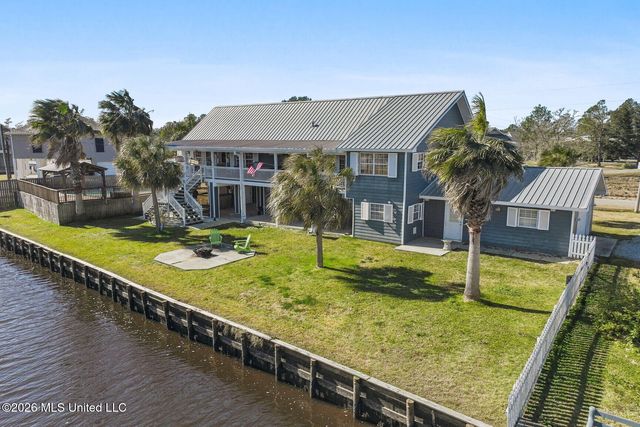 10000 New York Street, Bay Saint Louis, MS 39520