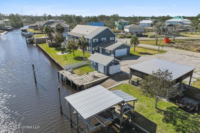 10000 New York Street, Bay Saint Louis, MS 39520