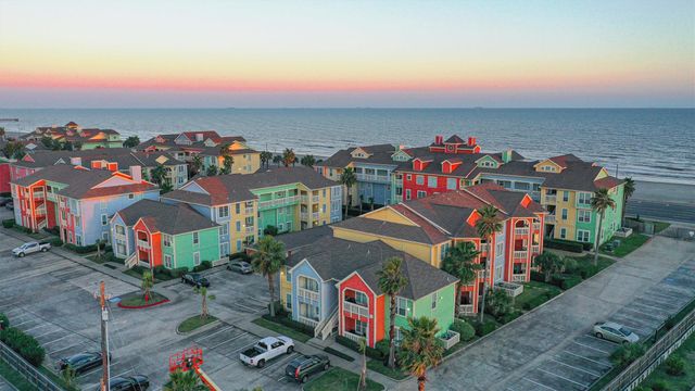 7000 Seawall Boulevard 1112, Galveston, TX 77551