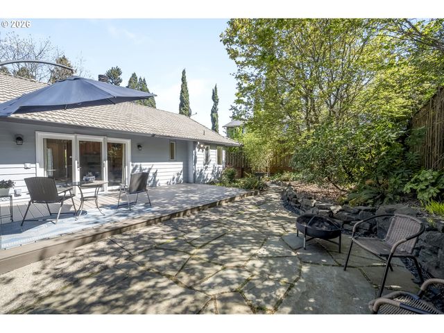 17295 HANNEMAN Ct, Gladstone, OR 97027
