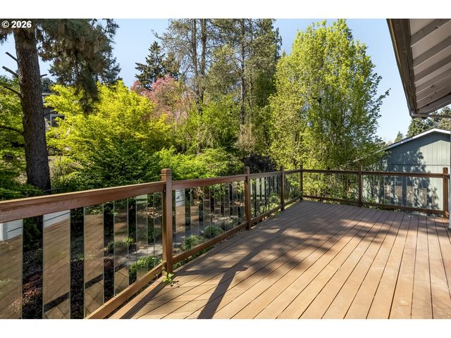 17295 HANNEMAN Ct, Gladstone, OR 97027