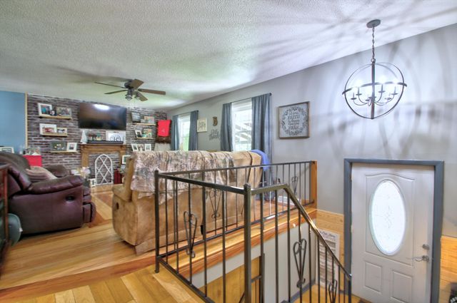 1512 Maple Lane Lane, Corbin, KY 40701